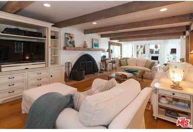 23422 Malibu Colony Rd - Photo 3 of 25