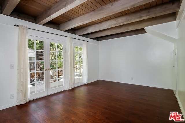 8763 Wonderland Ave - Photo 3 of 19