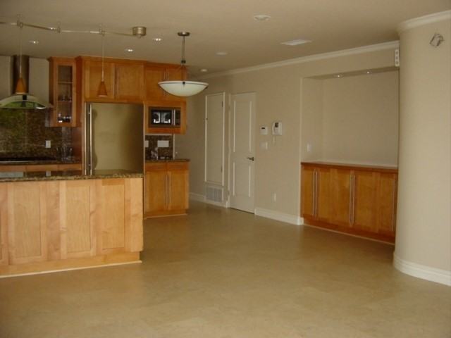 318 Palomar Ave - Photo 2 of 12