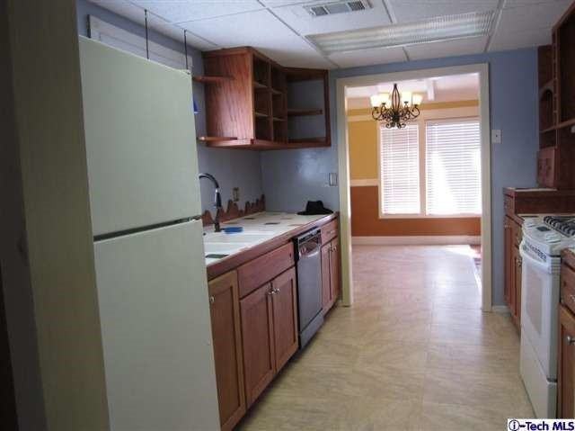 2342 Citrus View Ave - Photo 3 of 13