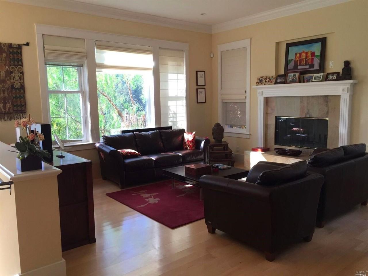 50 Baywood Terrace - Photo 2 of 18