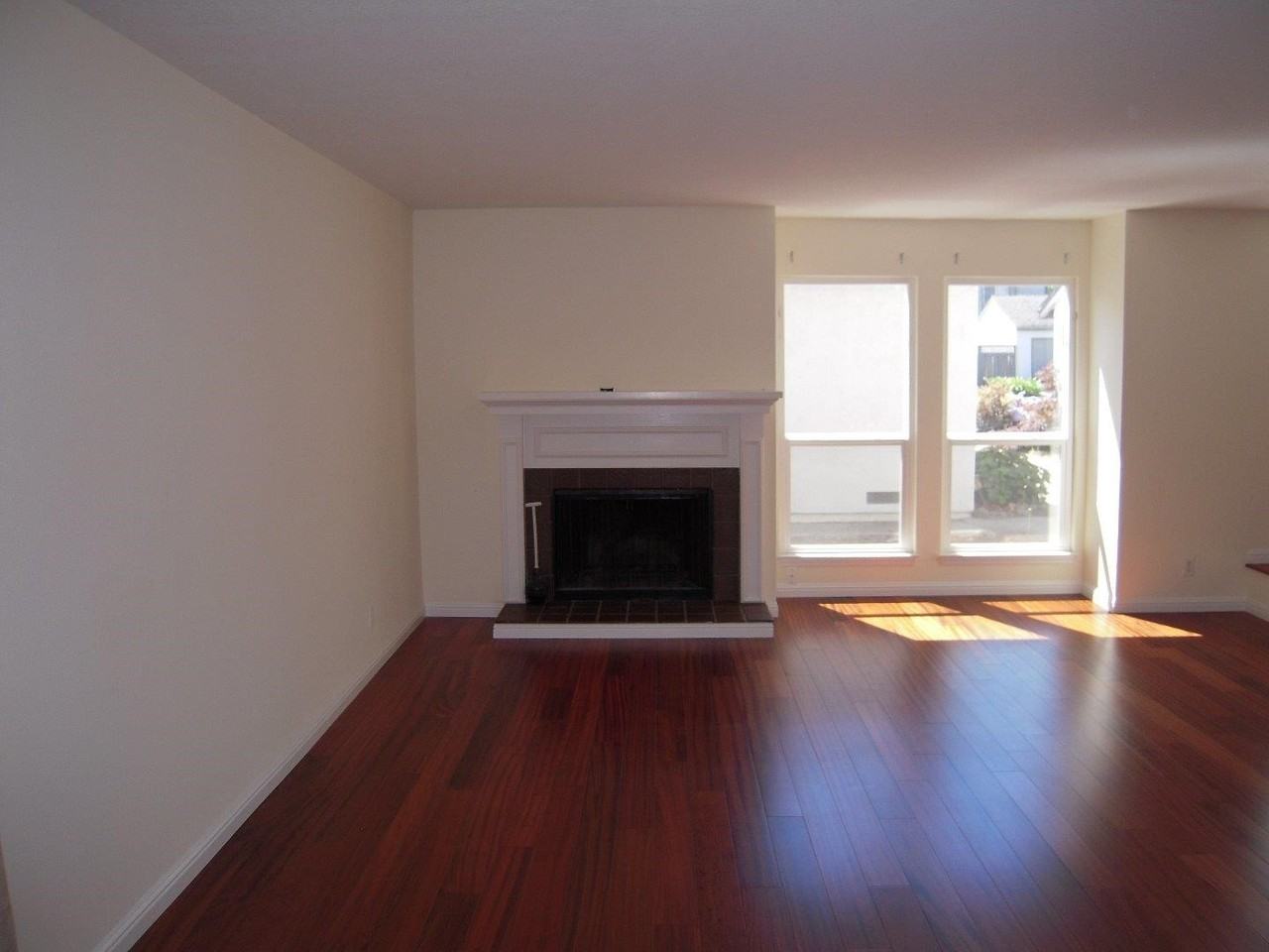 805 Cortez Ln - Photo 2 of 16