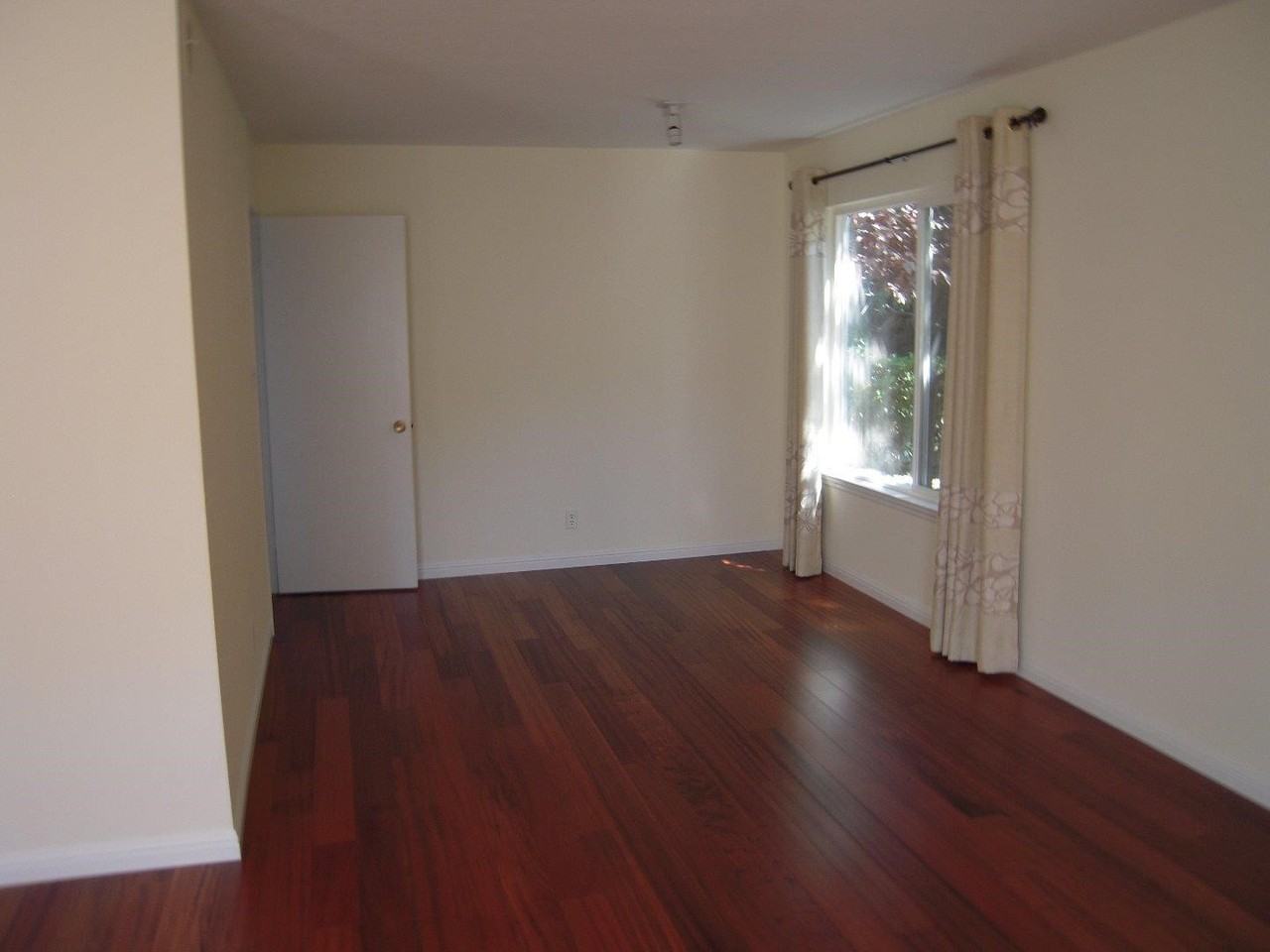 805 Cortez Ln - Photo 3 of 16