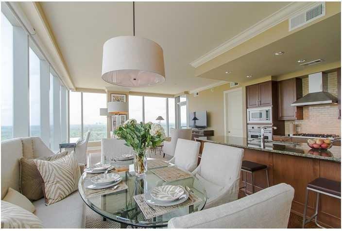 3630 Peachtree Rd #2207 - Photo 3 of 18