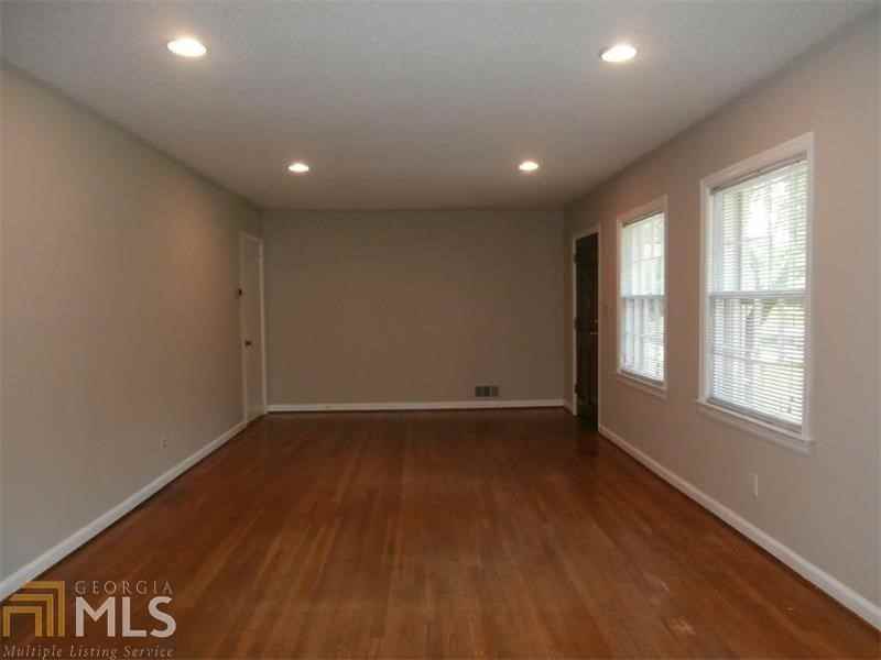 2613 Drew Valley Rd NE - Photo 3 of 15