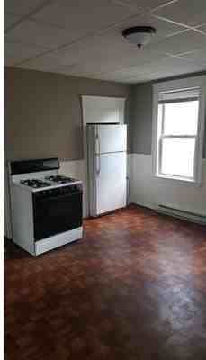 88 Willow St #2 - Photo 3 of 7