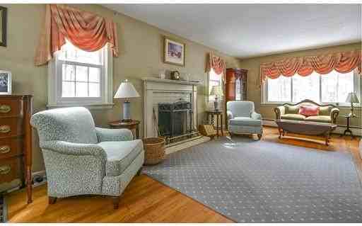 71 Mossman Rd - Photo 2 of 22