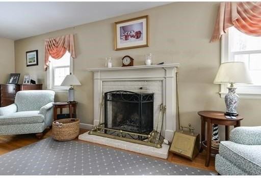 71 Mossman Rd - Photo 3 of 22