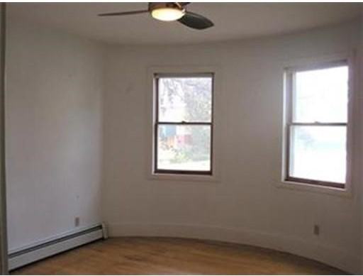 34 Andover St #A - Photo 2 of 10