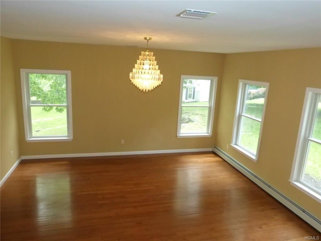 98 Buckberg Rd - Photo 2 of 21