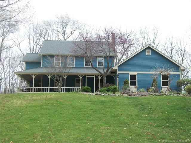 24 Genesee Ln - Photo 3 of 29