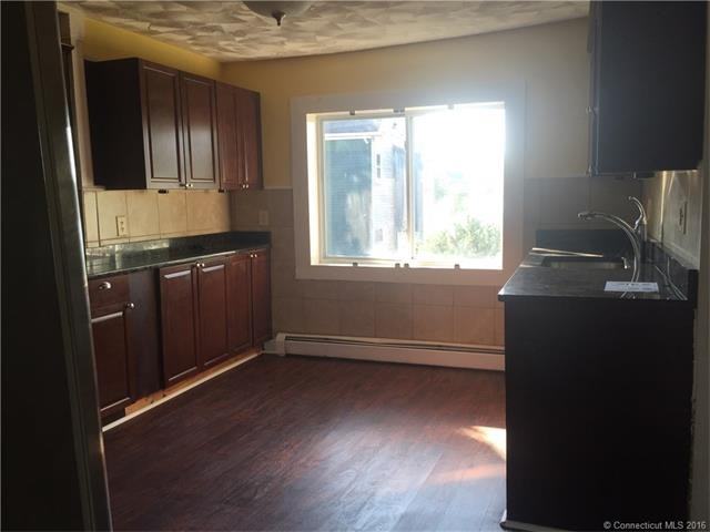 736 Quinnipiac Ave - Photo 3 of 18