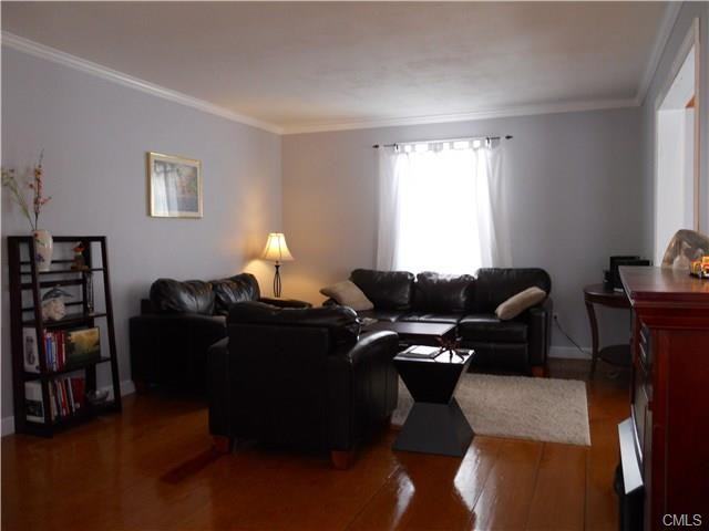 19 George St - Photo 3 of 18