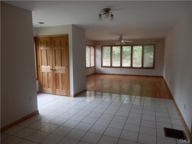 251 Hattertown Rd - Photo 3 of 25