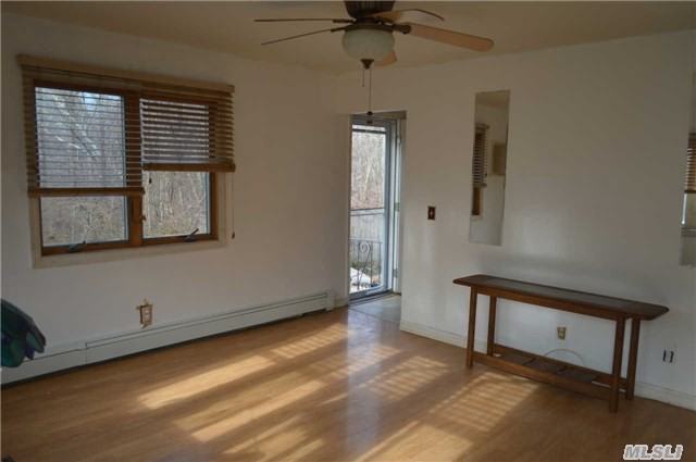 107 Cedar Ln - Photo 3 of 8