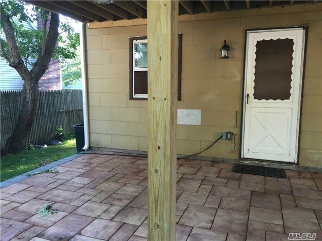27 Ivy Rd - Photo 2 of 20