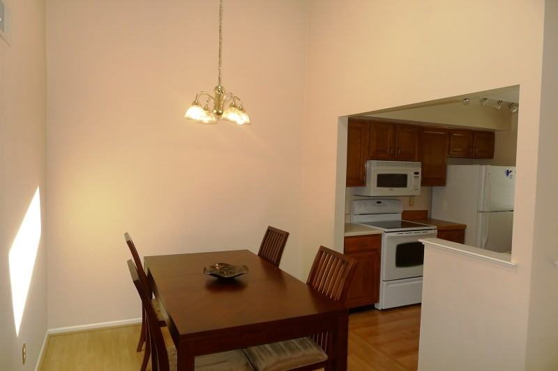 26 Foxwood Ct - Photo 3 of 8