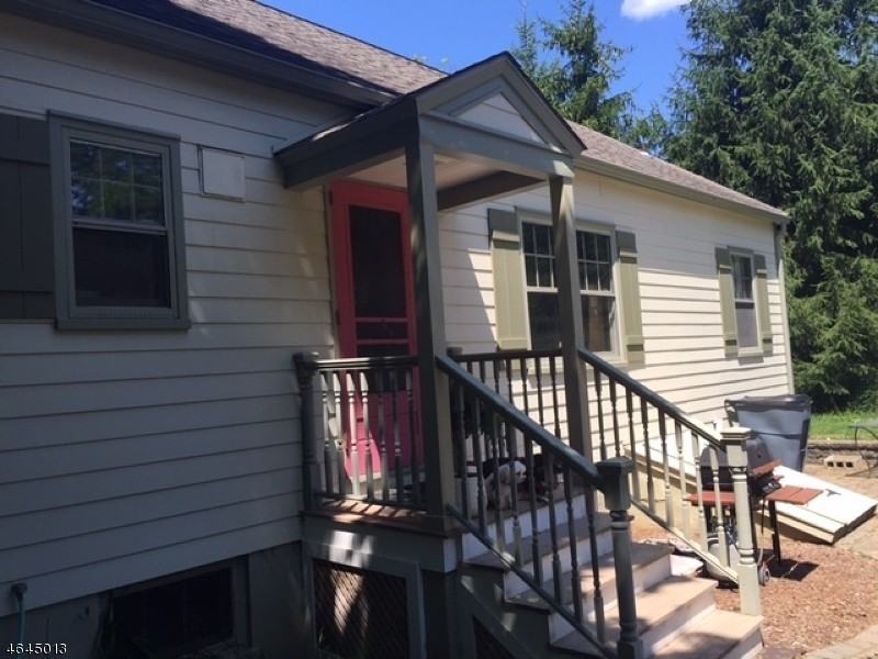 727 Old Chester-Gladstone Rd - Photo 2 of 2