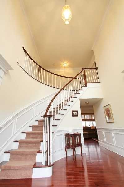 15 Mulholland Dr - Photo 3 of 25