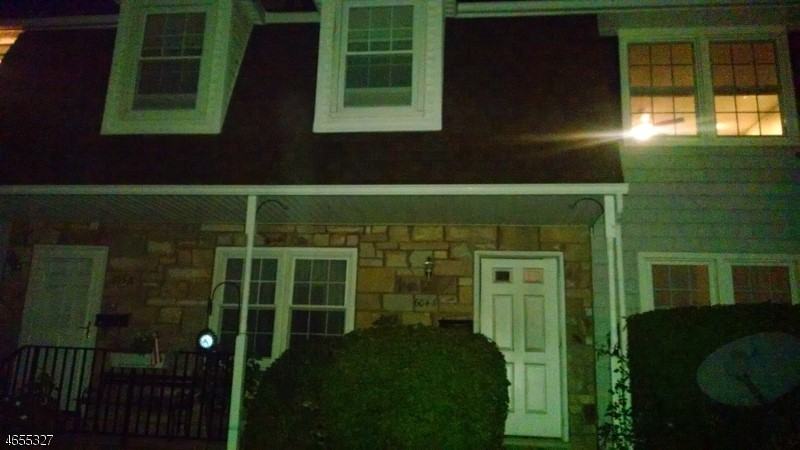 604 Marlborough Common - Photo 2 of 12