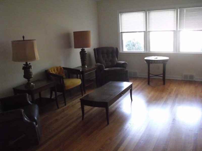 20 Washington Pl - Photo 2 of 10