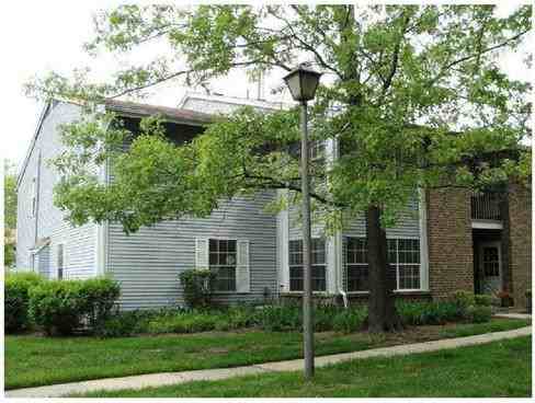 145 Pennsylvania Way - Photo 2 of 15