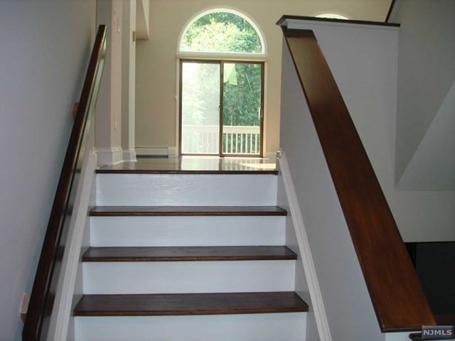 620 Fir Ct #620 - Photo 3 of 23