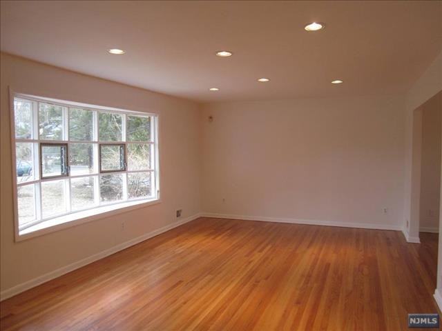 28 Arcadia Rd - Photo 2 of 17