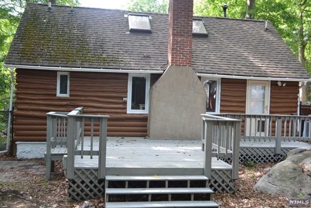 34 Stetson Rd - Photo 2 of 12