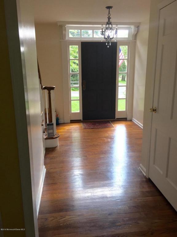 6 Crabapple Ln - Photo 3 of 11