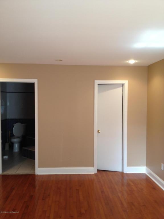 509 Hawthorne Pl - Photo 2 of 8