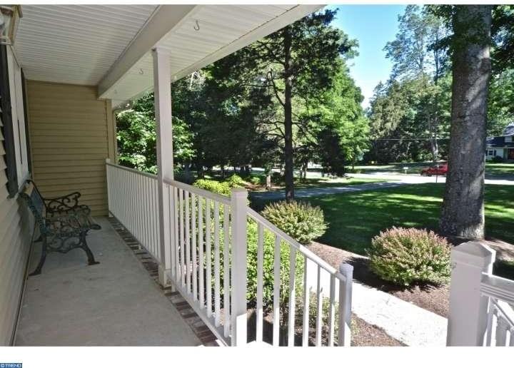 15 Sycamore Ln - Photo 2 of 25