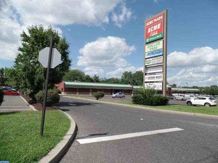 671 E Evesham Rd - Photo 2 of 16