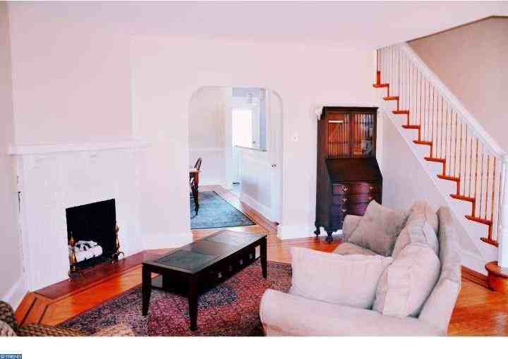 3901 Terrace Ave - Photo 3 of 16