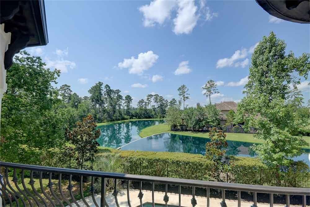 74 N Lamerie Way - Photo 3 of 32