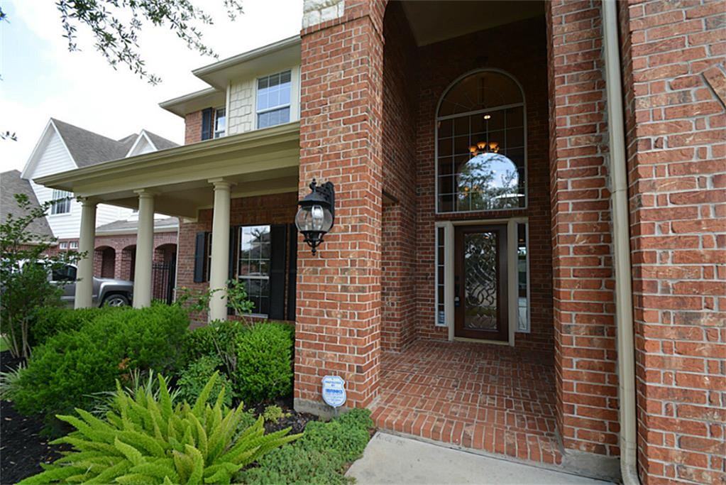 5026 Weatherstone Cir - Photo 3 of 32