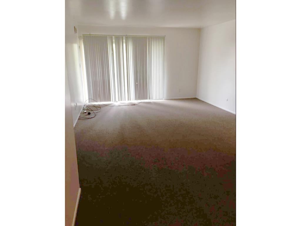 Meadowlane Apartments - Photo 3 of 13