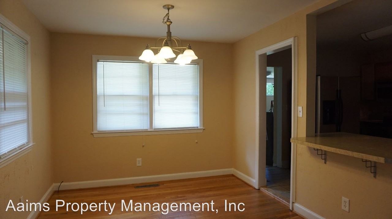 1909 McGougan Rd - Photo 3 of 48