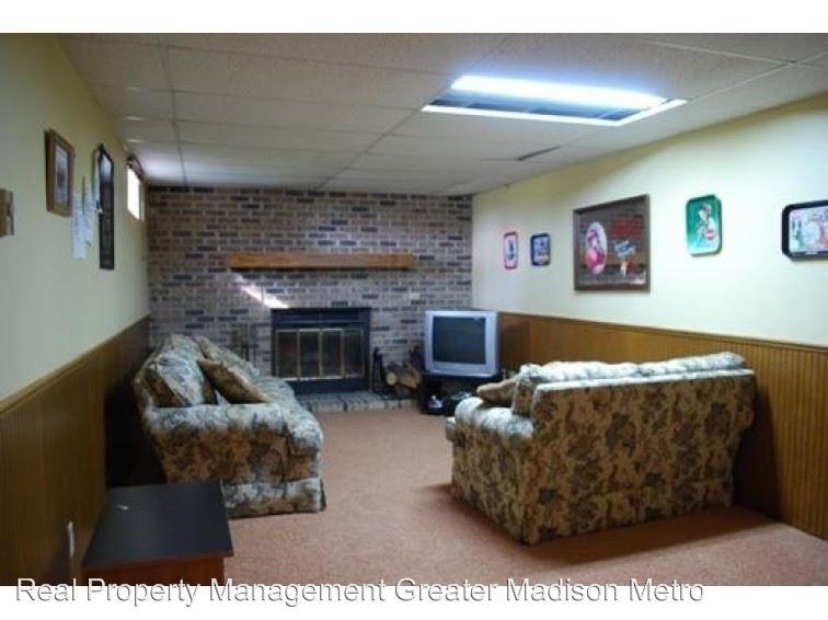 784 Saddle Ridge - Photo 2 of 3