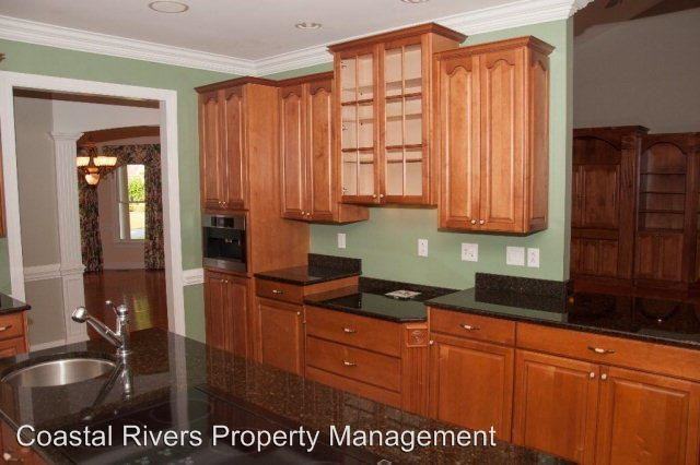 209 Appomattox Ln - Photo 3 of 24