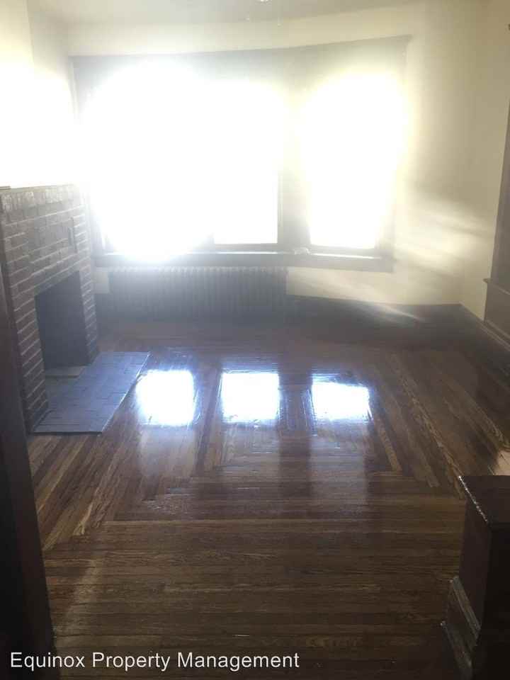 732 Northampton St #1 - Photo 3 of 9