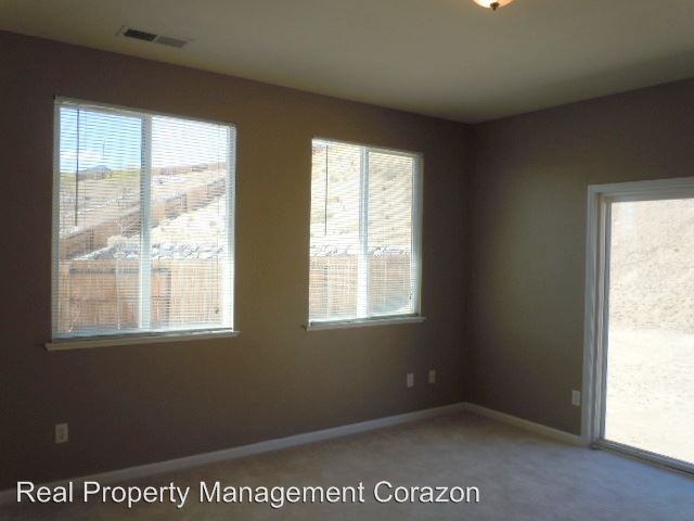 1221 Sticklebract Dr - Photo 3 of 29