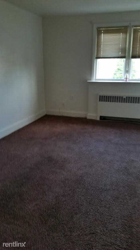 66 W Madison Ave - Photo 3 of 7