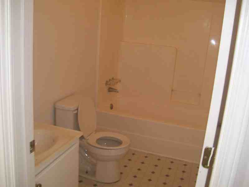 1003 Texas St - Photo 3 of 5