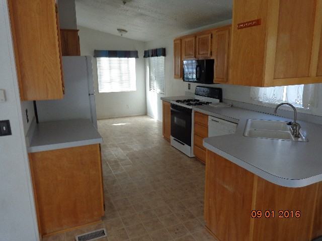 4105 Bonanza Cir - Photo 3 of 6