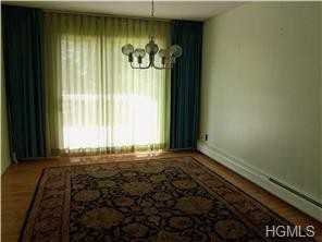 8 Lillian Dr - Photo 3 of 8