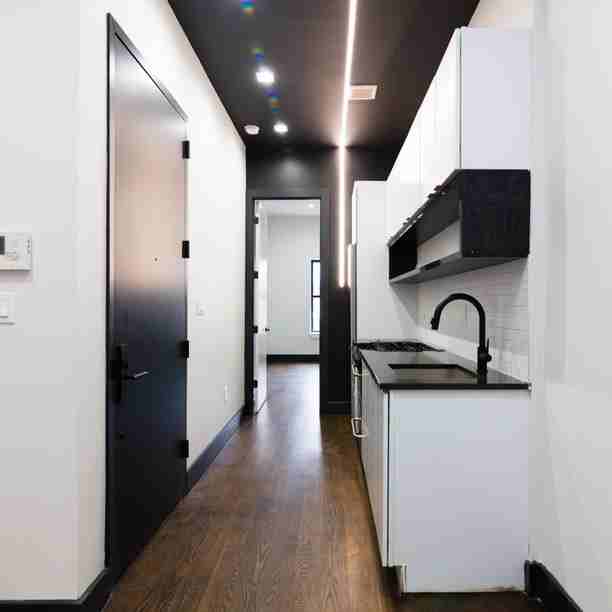 205 Johnson Avenue #02L