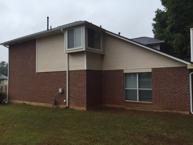 606 Woodstone Rd - Photo 3 of 17