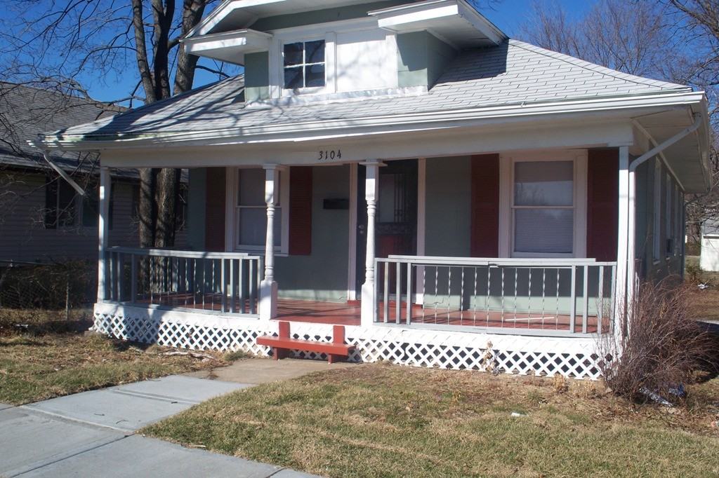 3104 E 75th St - Photo 2 of 21