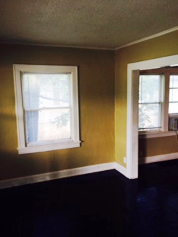 3104 E 75th St - Photo 3 of 21